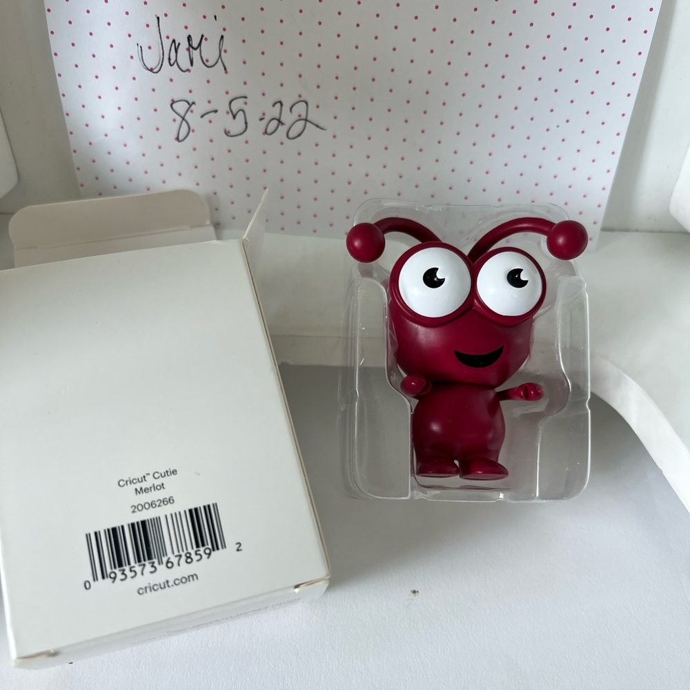 Cricut cutie. Merlot